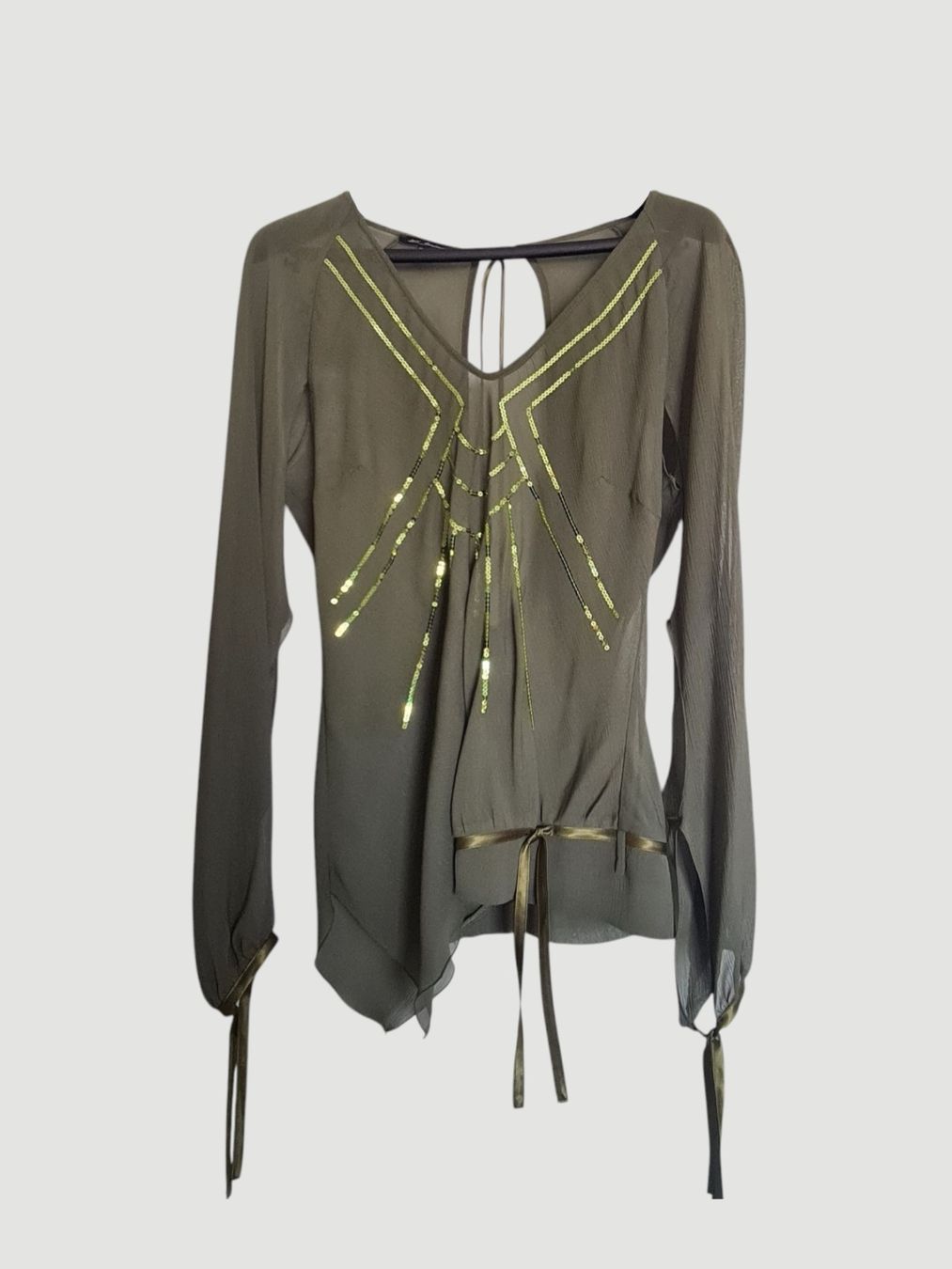 Blusen: Blouse Ana Sousa avec sequins, dos ouvert, taille 38 – Neu (gemäss Beschreibung) aus Renens VD von del_t2kx