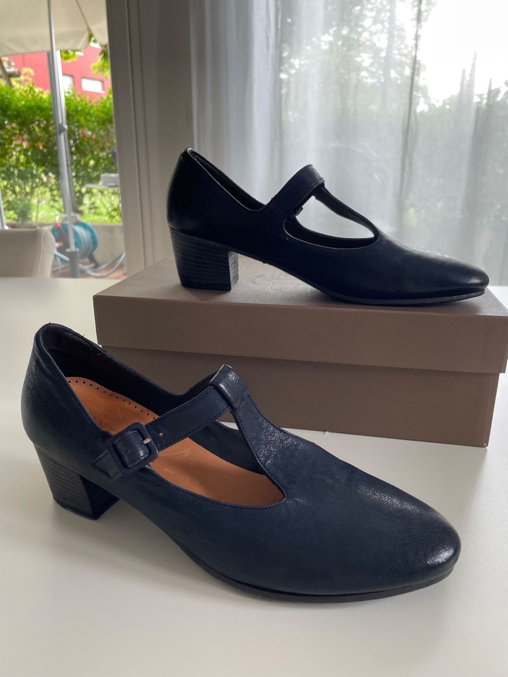 Scarpe da donna: Pumps Pantanetti – Usato da Winterthur venduto da Momara 2