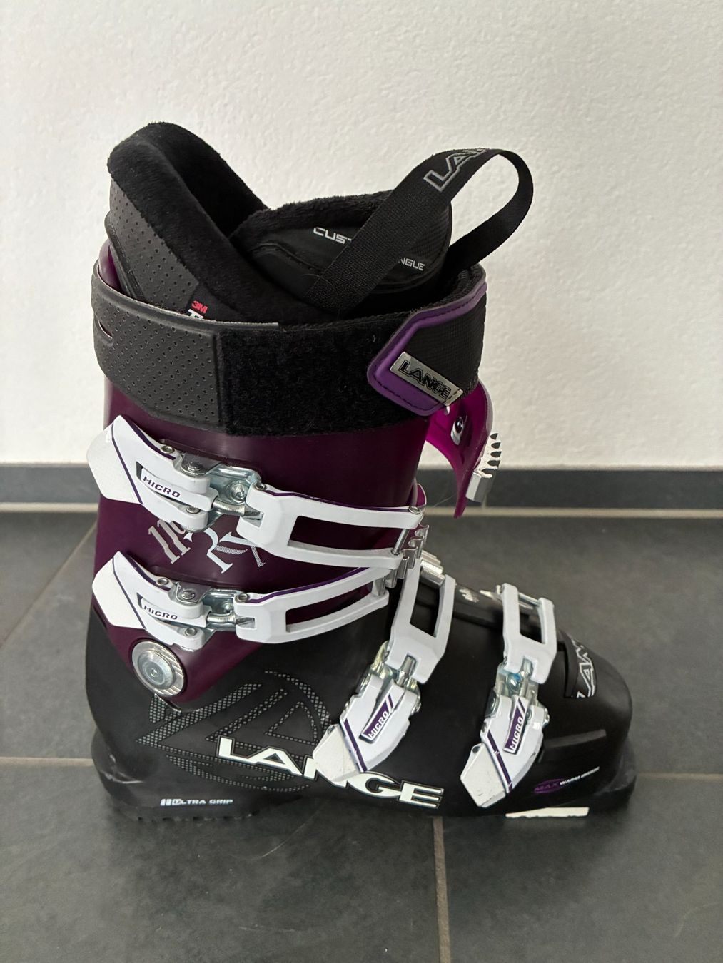 Scarpe da donna: LANGE Damen-Skischuhe RX110 – Usato da Wangen ZH venduto da Beenee71 1