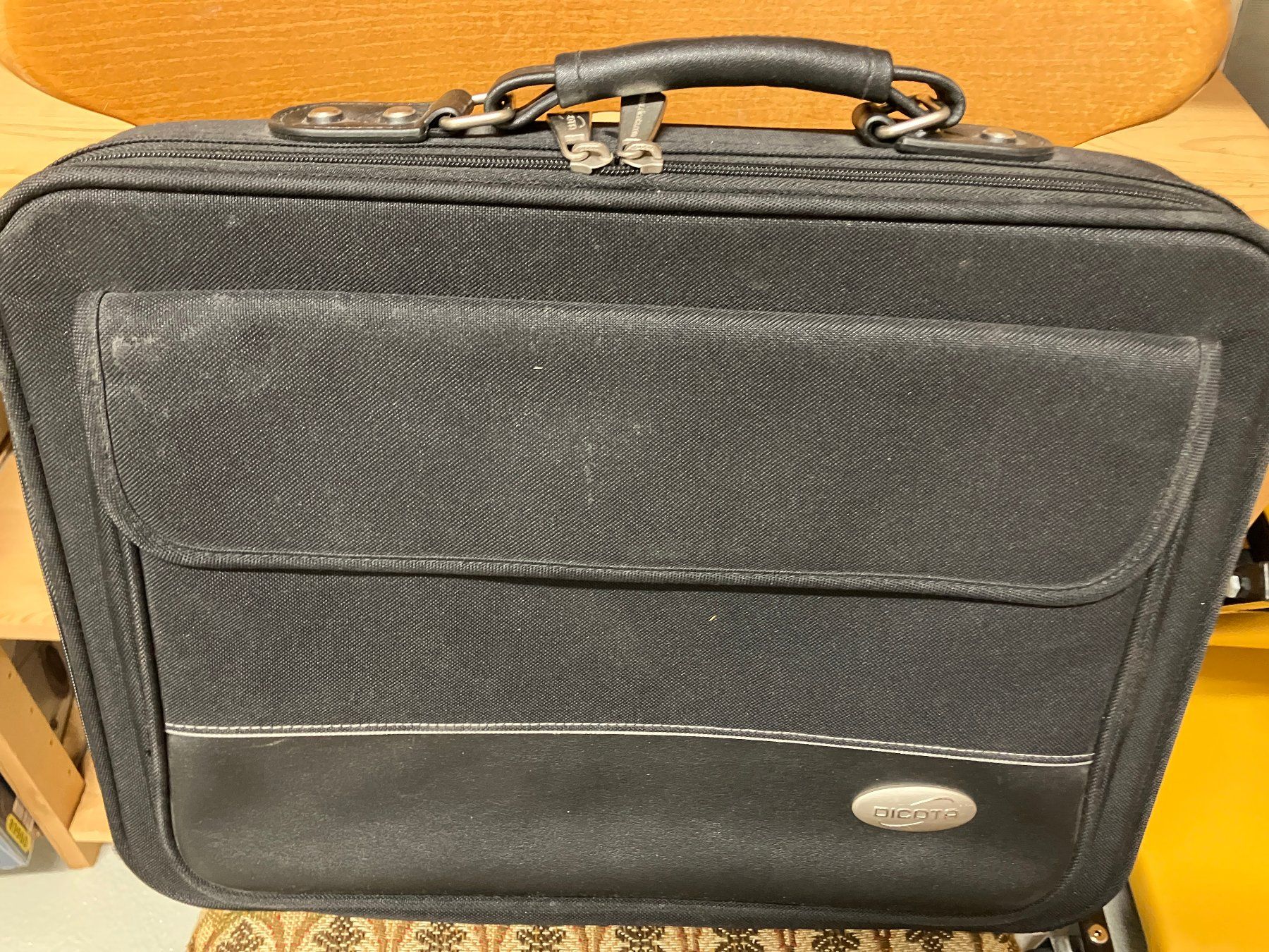 Koffer & Taschen: Notebook Tasche für Laptops ab 14" abwärts – Gebraucht aus Wetzikon ZH von Herbi_58