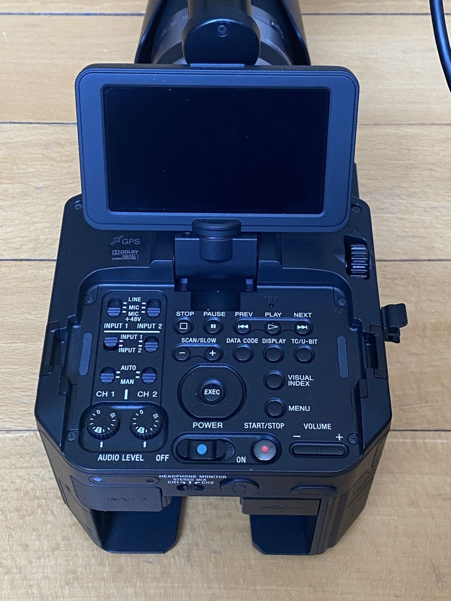 Sony Kamera: SONY NEX-FS100 Camcorder mit Zubehör – Gebraucht aus Zürich von backnasli98 2