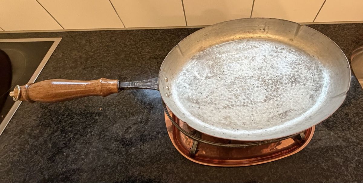 Stöckli Padelle: Flambier-Garnitur – Usato da Kriens venduto da Lupina13 2