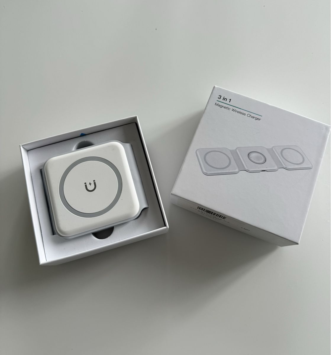 Caricabatterie: Magnetic Wireless Charger – Usato da Stäfa venduto da zimmizh 1