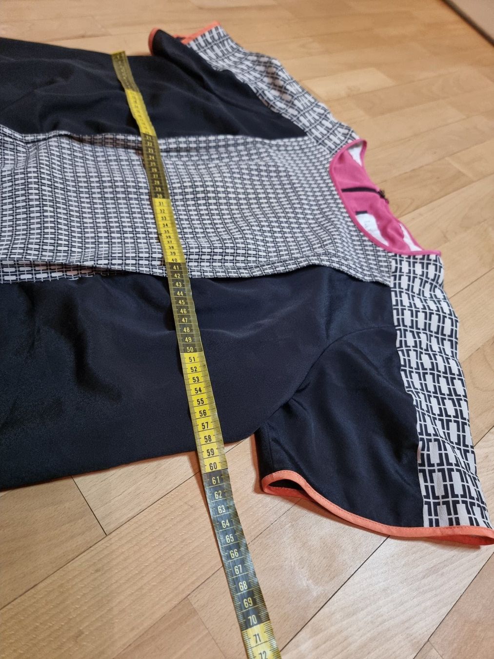 Vestiti: 🌺Kleid Größe XL🌺 – Usato da Wald ZH venduto da CapLux 7