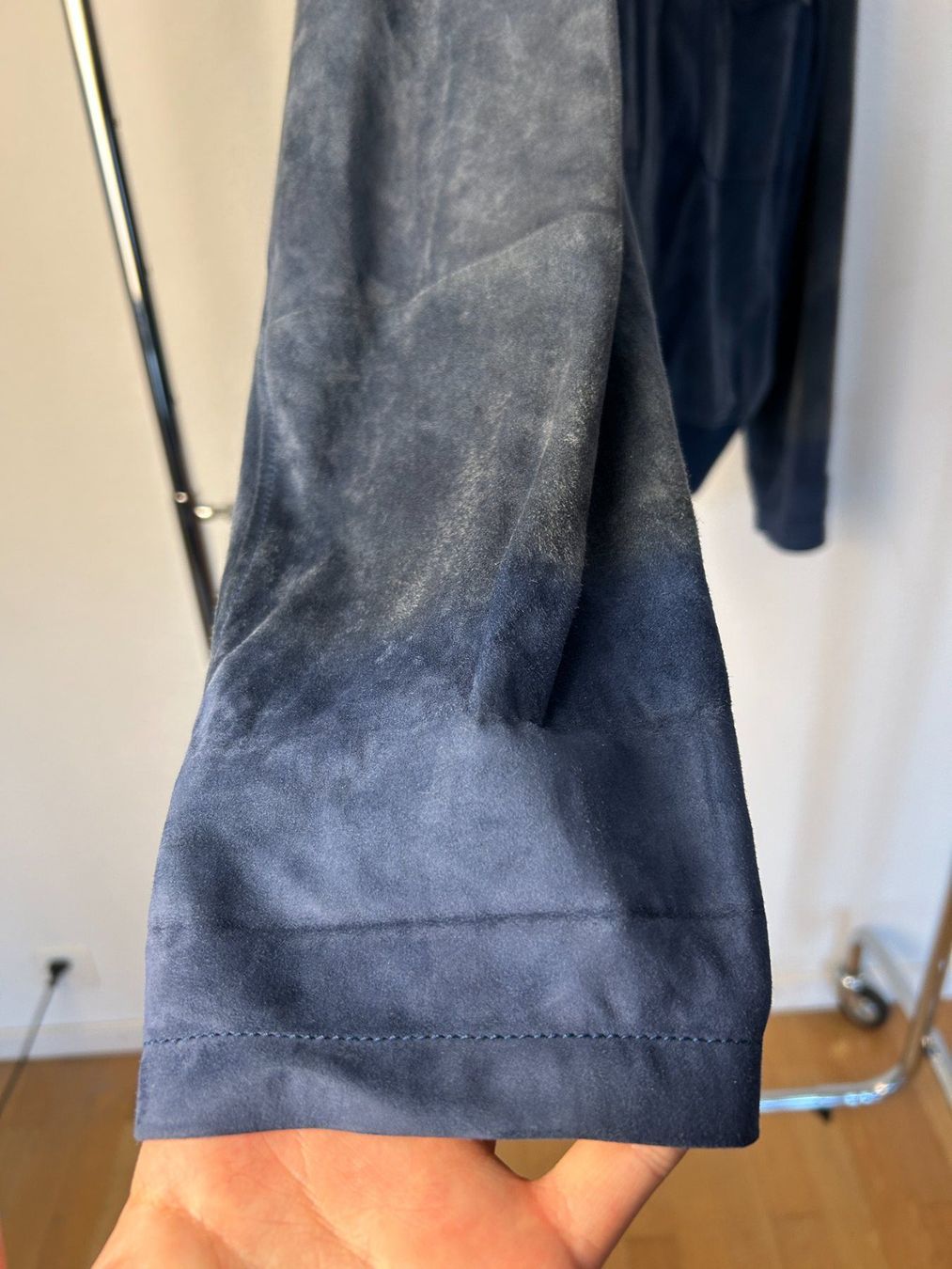 Hermès Jacken: Hermes Navy Blue Goat Suede Leather Jacket – Gebraucht aus Bern von kurtikobolt74 2