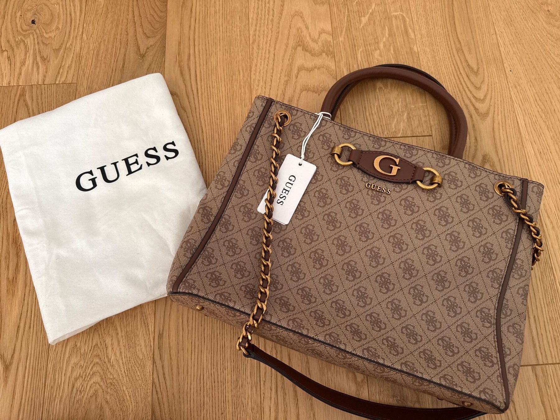 Guess Taschen für Damen: NEU! Guess Handtasche mit Staubbeutel – Neu und originalverpackt aus Schönenwerd von d.chiara