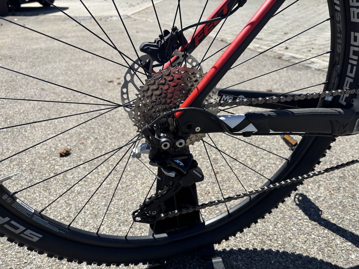 Felt Biciclette: Felt Nine Carbon MTB Grösse L – Usato da Tagelswangen venduto da Bluefox_Crafting 2