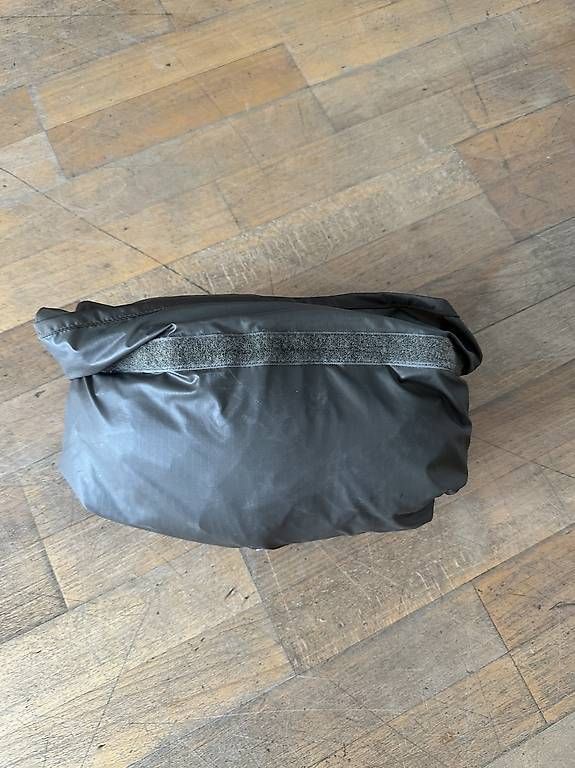 Uniformen: Schweizer Armee Regenschutz-Poncho 18 – Neu und originalverpackt aus Rhäzüns von lan_6zm9 3