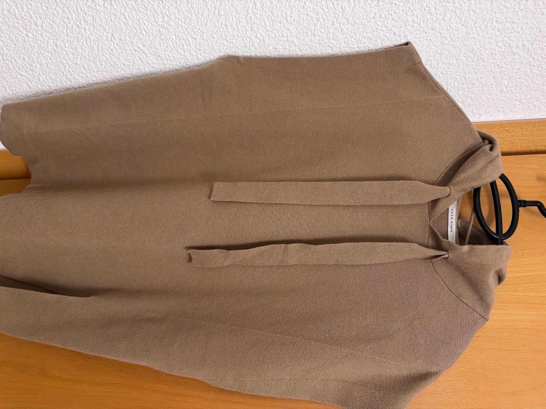 Gilet & Giacche senza maniche: Ärmelloser Strick-Hoodie/Pullunder Beige – Nuovo (secondo la descrizione) da Eichberg venduto da OanaB 2
