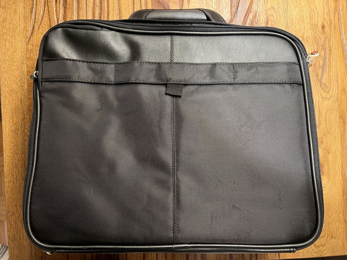 Koffer & Taschen: Laptoptasche Targus Schwarz – Neu (gemäss Beschreibung) aus Chur von ZATO 2