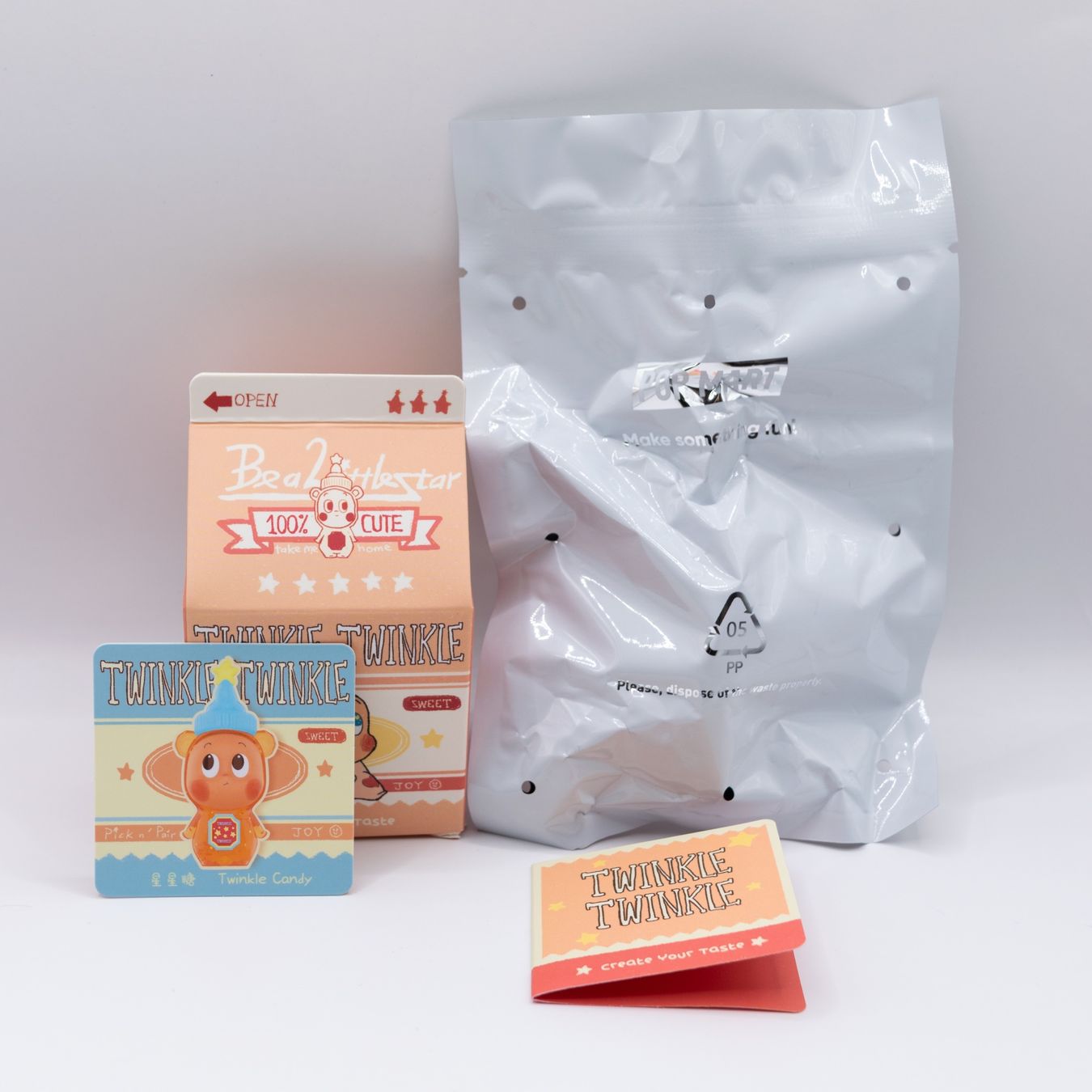 Pop Mart Statuette: POP MART TWINKLE TWINKLE Create Your Taste TWINKLE CANDY!! – Nuovo e nell'imballaggio originale da Belmont-Lausanne venduto da HausPopCharm