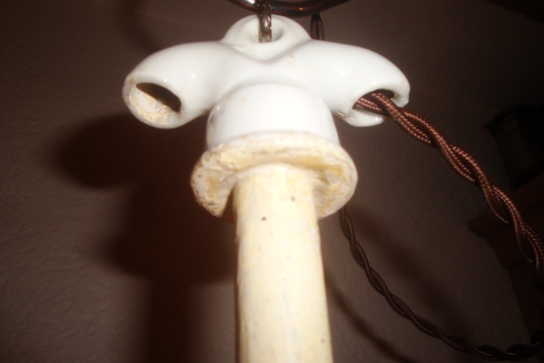 Lampade: Kellerlampe mit Emaillierter Lampensch. – Usato da Zürich venduto da Paykan 5