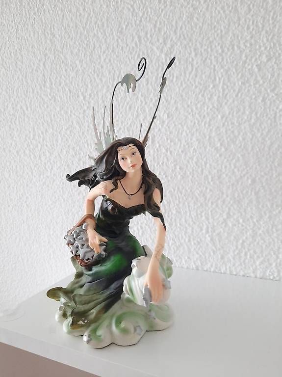 Figuren: Fee mit Korb – Gebraucht aus Oensingen von corvette04 1