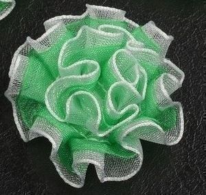 Tissus: Fleur organza 2 tons VERT 3cm – Neuf avec emballage d'origine à St-Imier par goodber