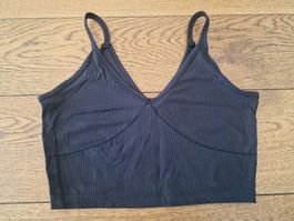 Sporttop schwarz gerillt, Gr. S, wie neu