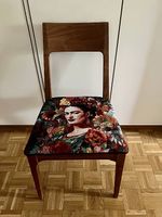 Chaise scandinave vintage Frida Khalo