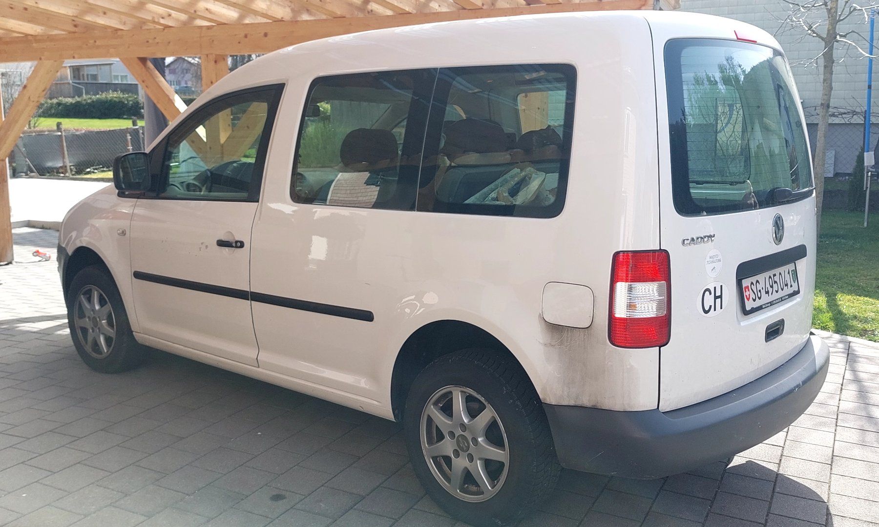 VW Automobili: VW Caddy 1.9 TDI – Usato da Buchs/SG venduto da rockresort 1