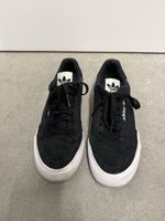 Adidas Sneaker