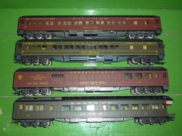 Rivarossi  PENNSYLVANIA 6-achser Personenzug mit Postwagen