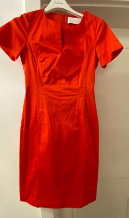 Sehr schönes Kleid von Hugo Boss