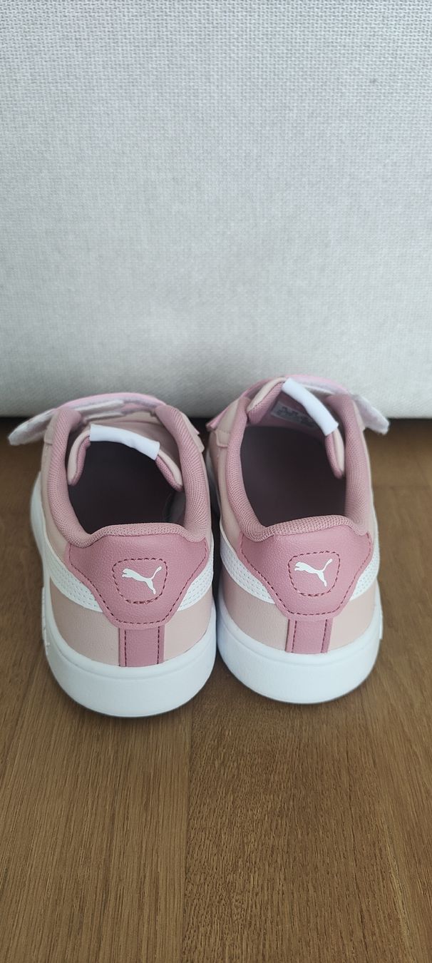 Puma Chaussures filles: Puma Sneakers 34 – Neuf (Voir description) à Oberbuchsiten par DianaLup 1