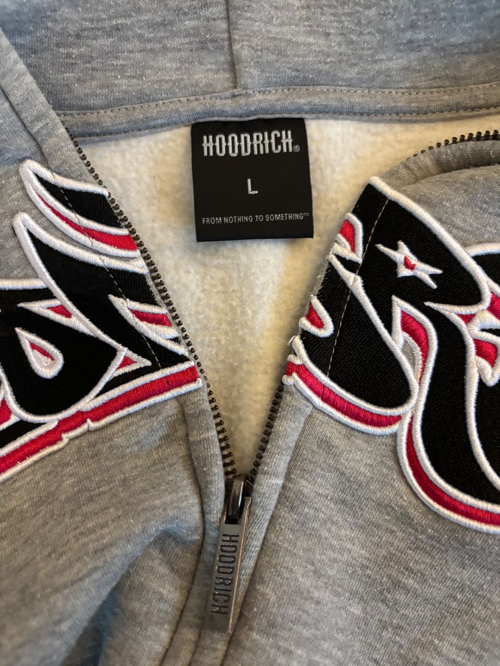Maglioni & Felpe: Hoodrich Zipper – Usato da Horgen venduto da zimtaoui 2