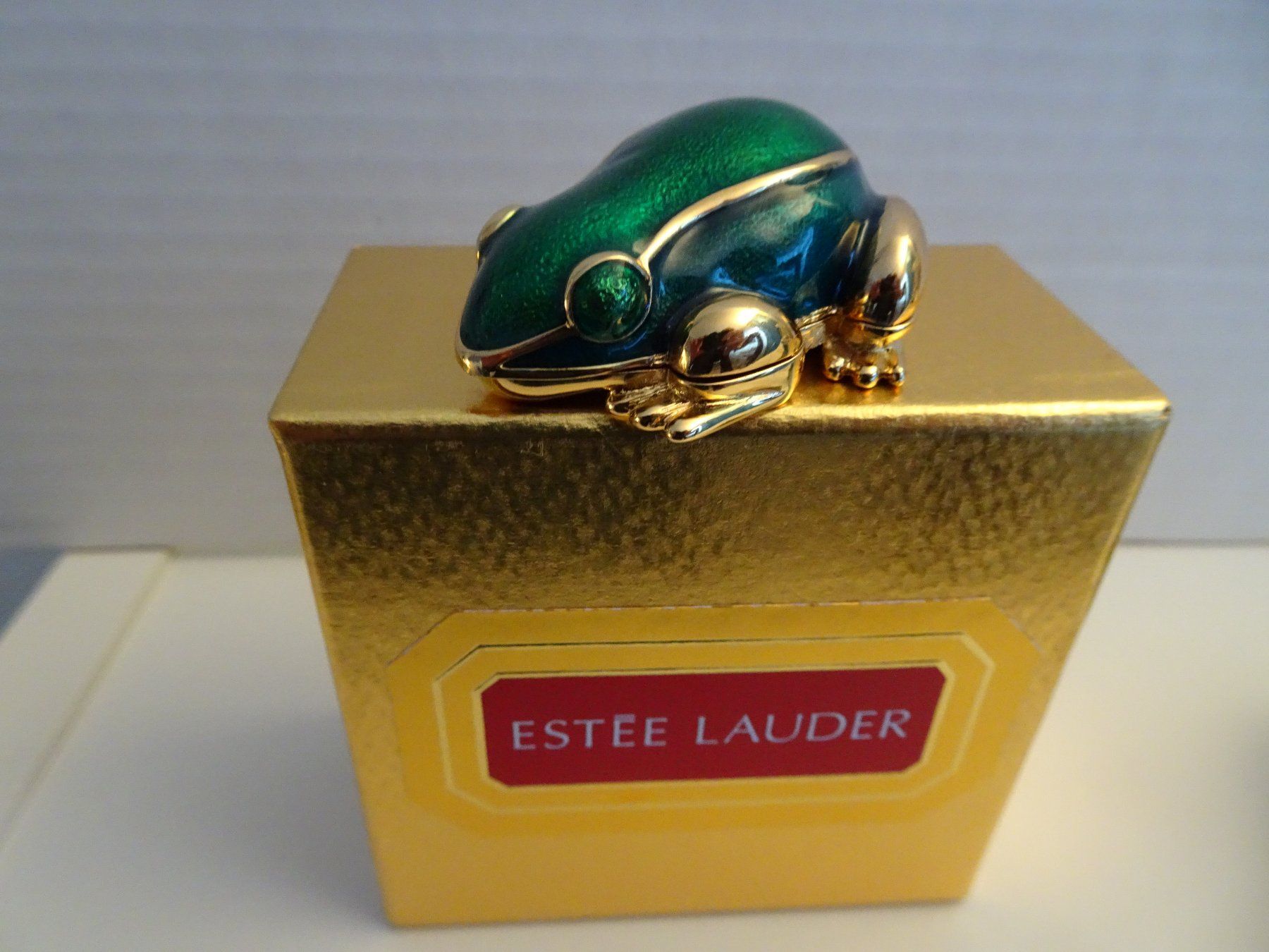 Estée Lauder Flacons: LOT 7 DIV. VINT. ESTEE LAUDER AVON FACTOR SOLID PARFUMS ETC – D'occasion à Oberwil b. Zug par JICKY-1889 1