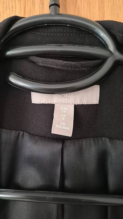 Giacche: Blazer schwarz – Usato da Walenstadt venduto da darkshattered 1