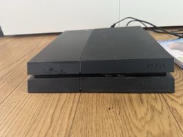 Playstation 4 Konsole mit 3 Spielen und Controller