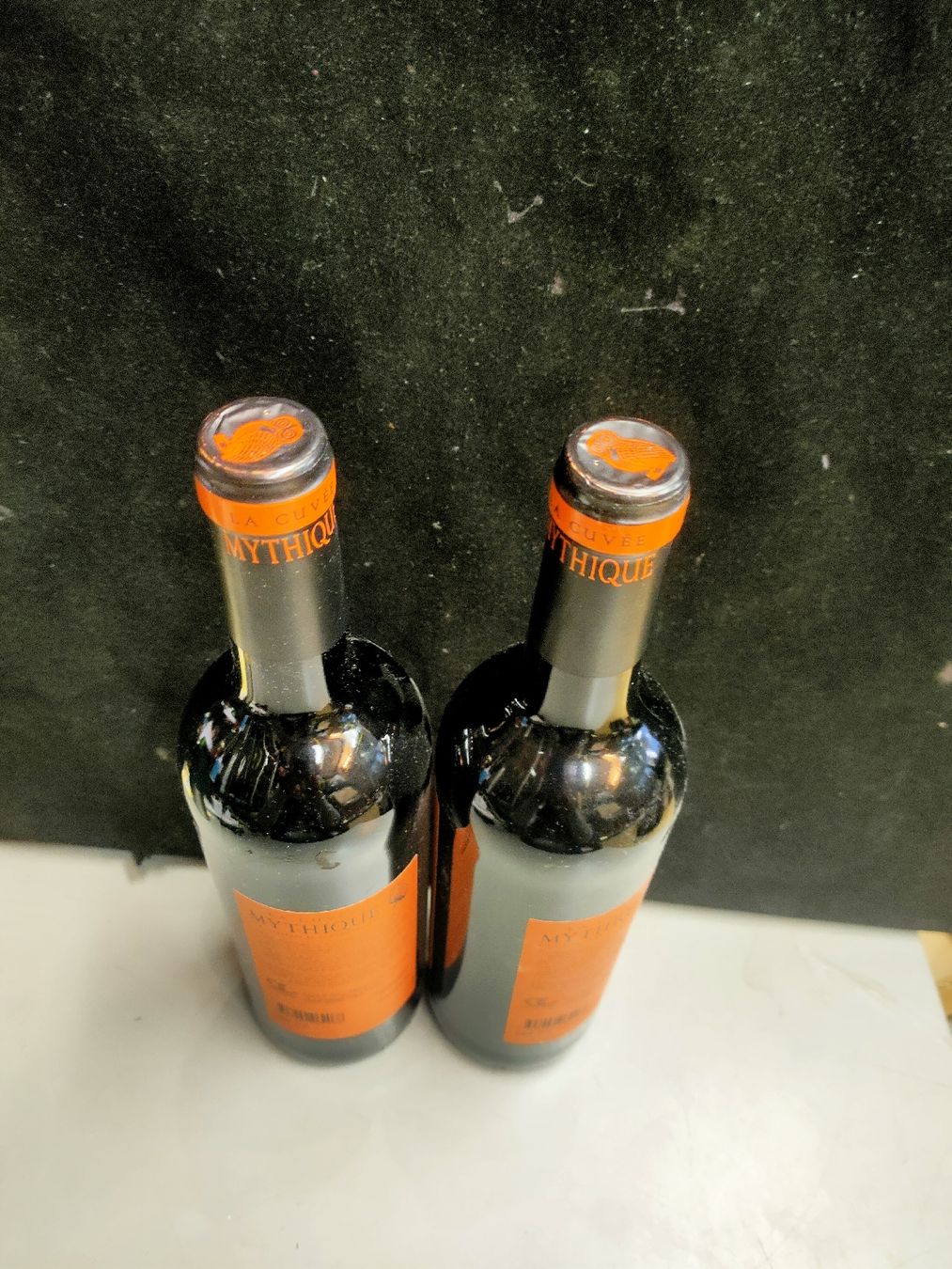Vino: 2 BOUTEILLES LA CUVÉE MYTHIQUE 2019 – Nuovo (secondo la descrizione) da Genève venduto da Leboucheoreilles 4