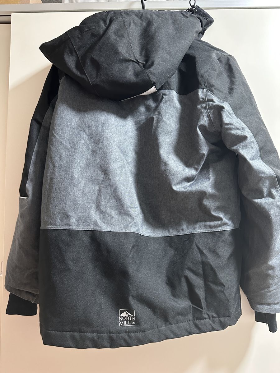 C&A Giacche & Cappotti: Northville Winterjacke / Ski Jacke – Nuovo (secondo la descrizione) da Oberurnen venduto da nes_8xqt 5