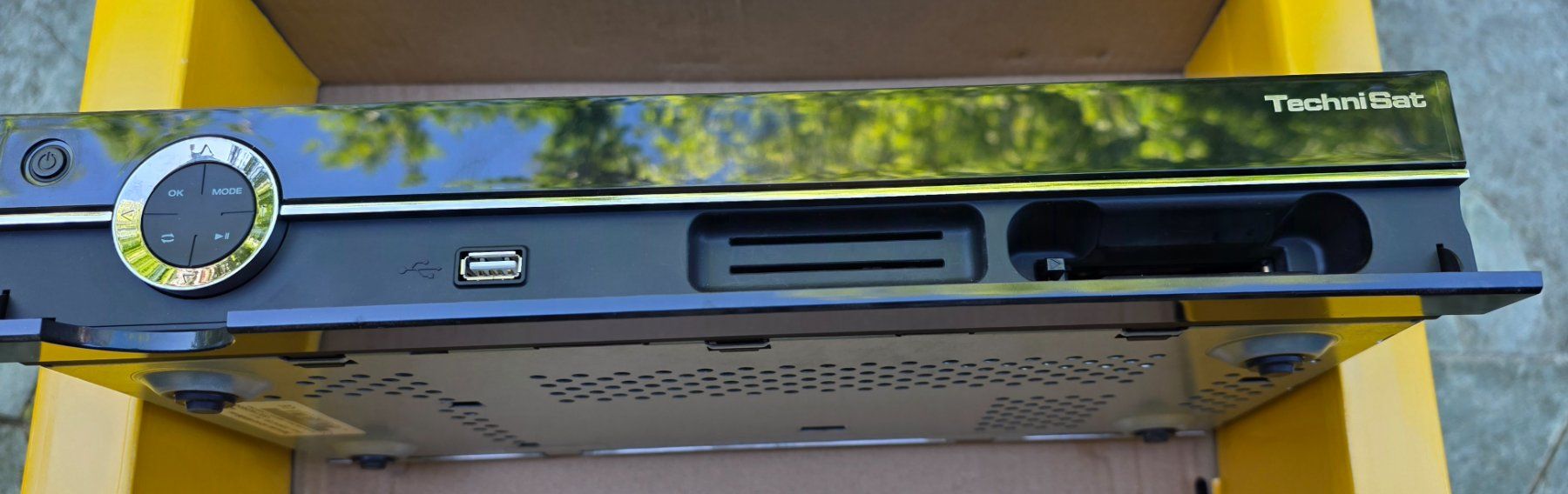 Technisat Récepteurs: Technisat Digicoder HD S2, HDTV, Satellitenreceiver DVB-S/S2 – D'occasion à Zürich par IrisA0102 1