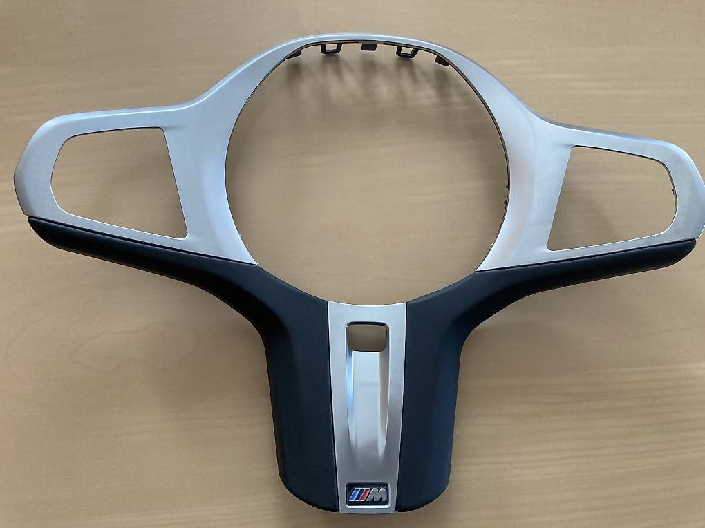 Tutti pezzi di ricambio auto: BMW G20/21 M- Lenkradblende – Usato da Schaan venduto da schaan2
