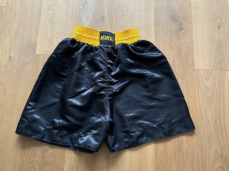 Pantaloni: Boxhose – Usato da Thun venduto da Globi55