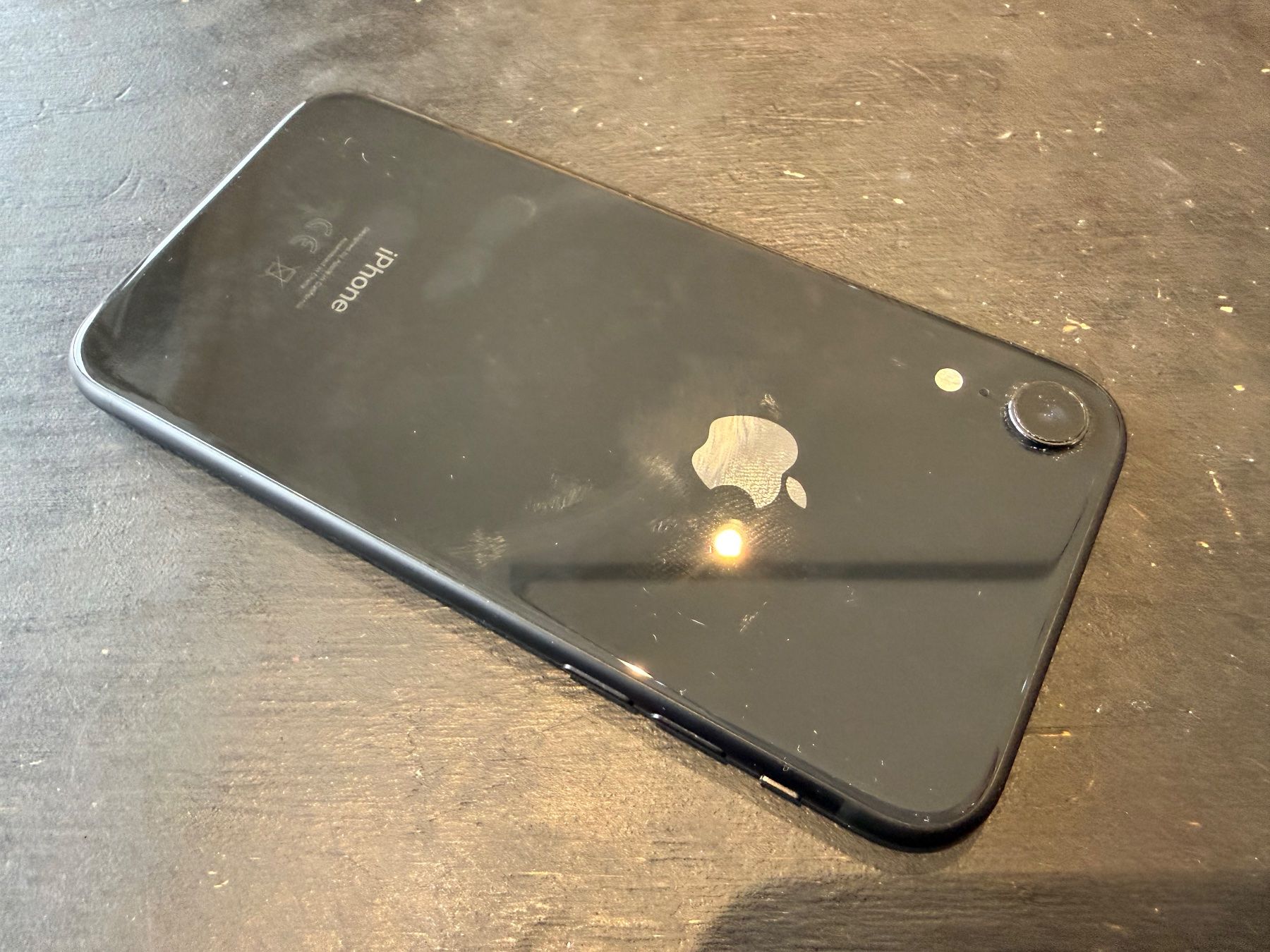 Apple Telefoni cellulari / Smartphones: iPhone Xr 64GB schwarz – Usato da Siebnen venduto da icrservicesolutions 2