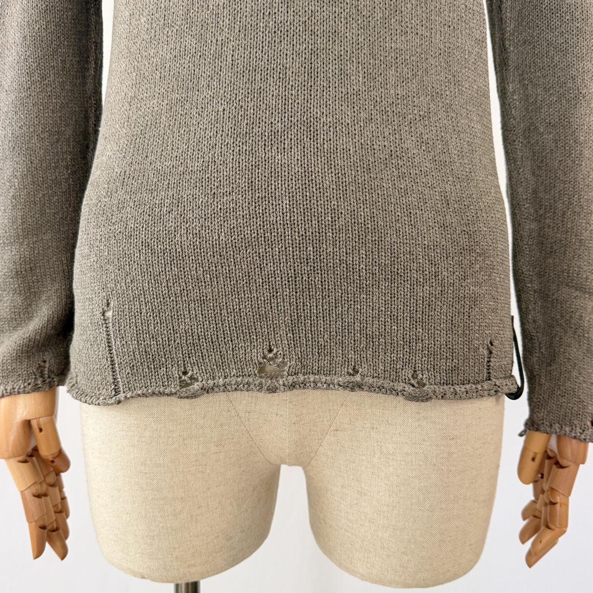 Pullover & Sweatshirts: NEVER ENOUGH Distressed Cotton Knit Pullover – Neu (gemäss Beschreibung) aus Emmen von Nightingale_2022 1