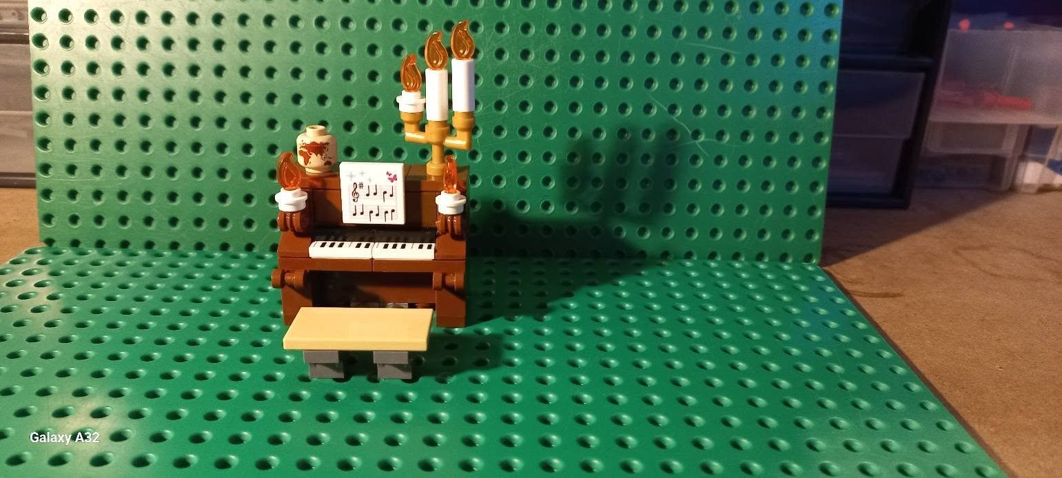 Lego Jouets: Le piano Lego – D'occasion à La tour de treme par Legocreation82 2