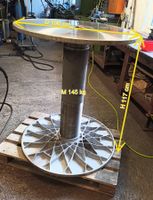 Bartisch, Stehtisch aus Metall. Sehr massiv. Durchm. 100 cm