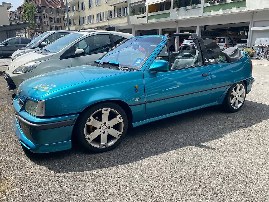 Automobili: Opel Kadett – Usato da Lommiswil venduto da SimParte