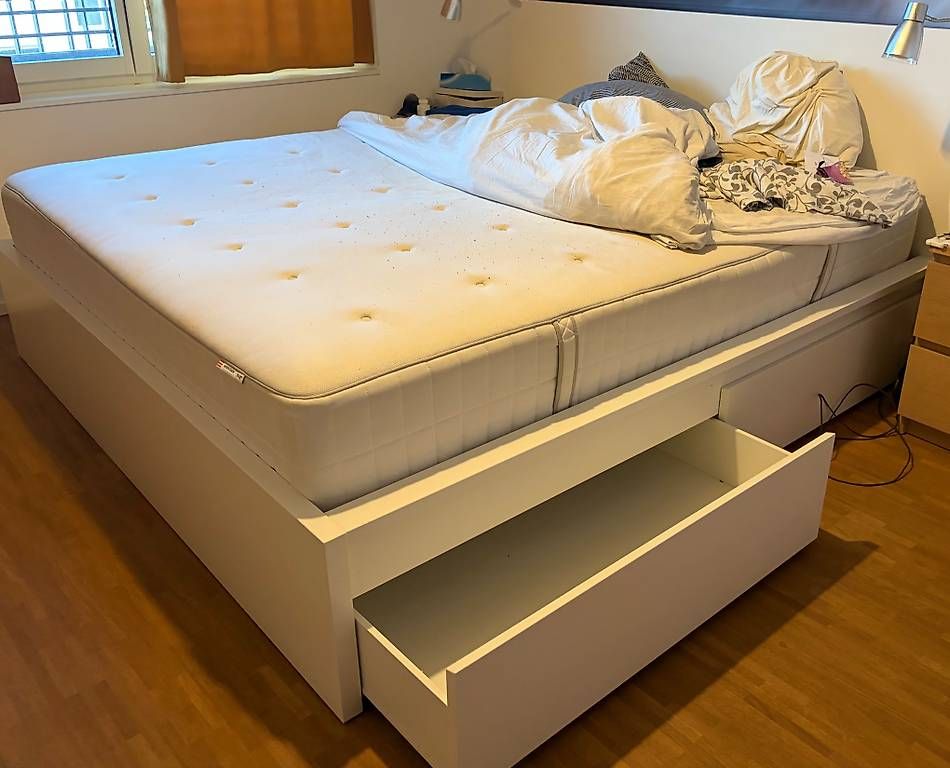 Ikea Letti: IKEA Malm Bett 180cm – Usato da Bern venduto da alen76