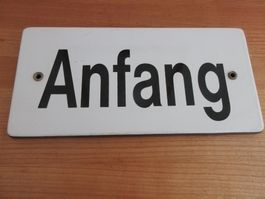 Emailschild "Anfang"