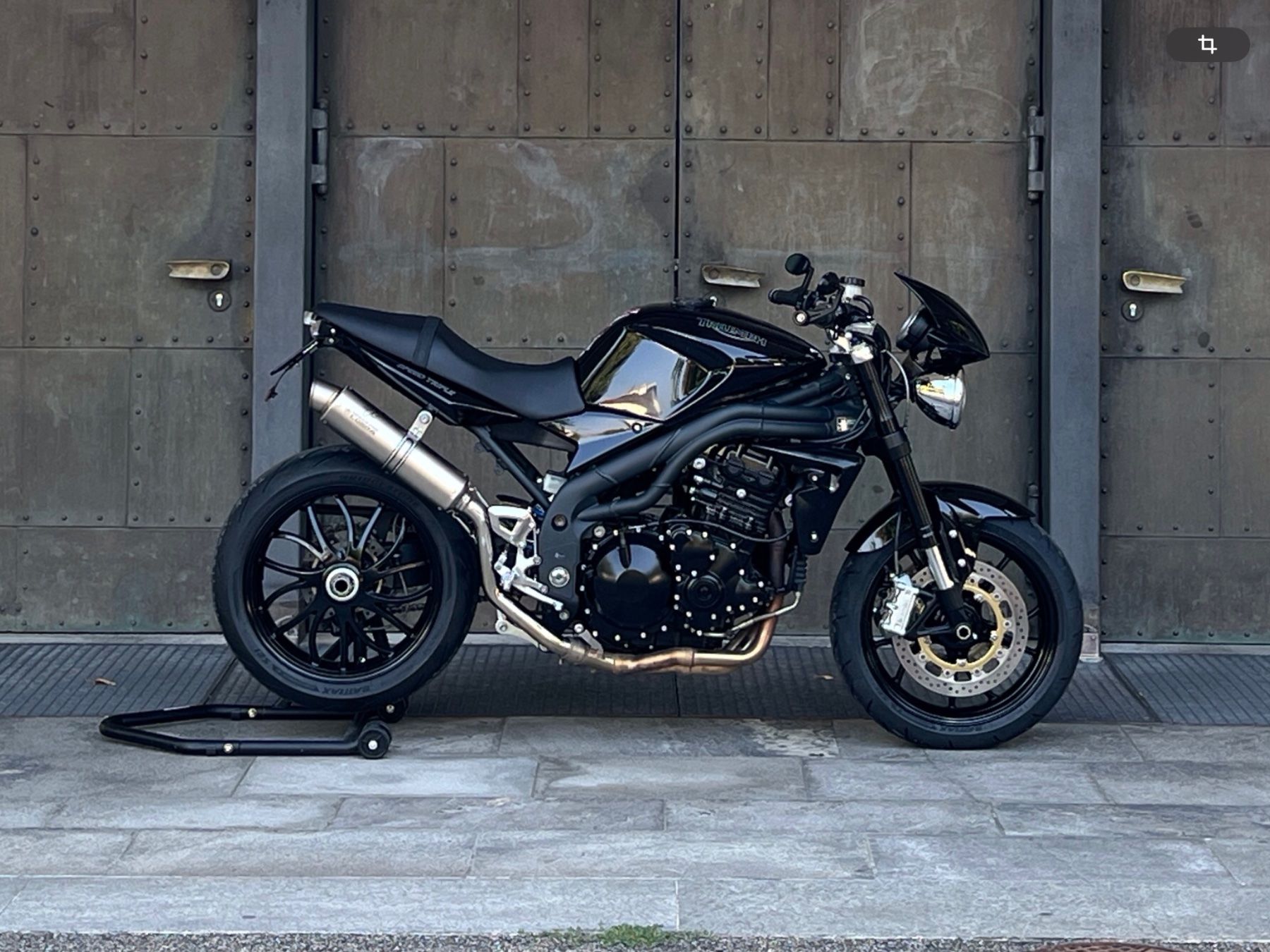 Strada: Triumph Speed Triple 1050 jg09 – Usato da Wil SG venduto da indio1963