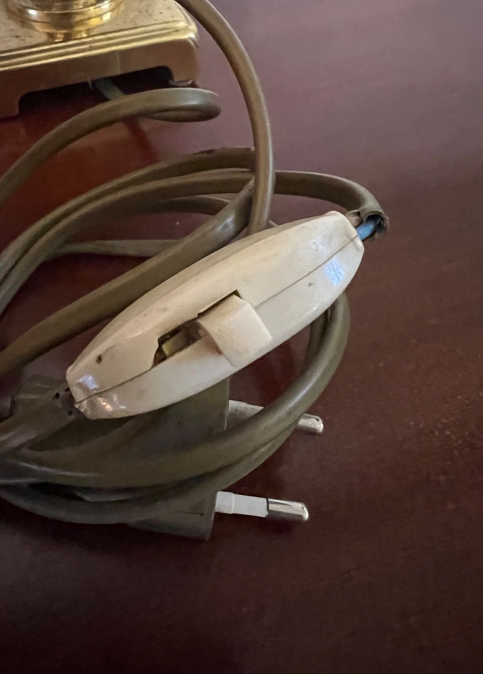 Lampade: Lampes anciennes – Usato da Bulle venduto da ABELiAM 9