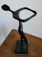 Schöne moderne Bronce / Bronze