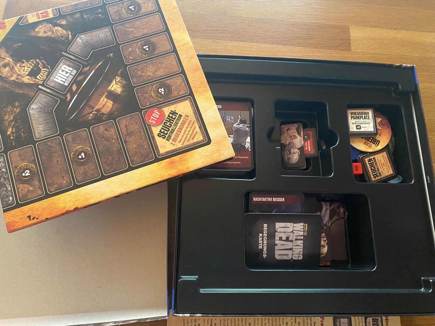 Jeux: Spiel WALKING DEAD – D'occasion à Bösingen par Trigusik 1