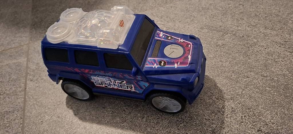 Giocattoli: Spinner Auto con luci e musica/mit Lichtern und Musik  – Usato da Davesco-Soragno venduto da che_6rwb