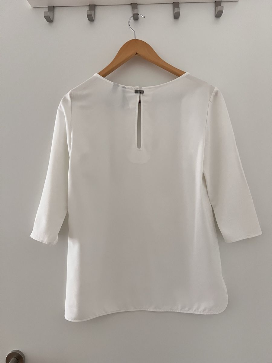 Mango Top: Elegant Summer Blouse - Size S – Usato da Obbürgen venduto da szu_vtz9 1