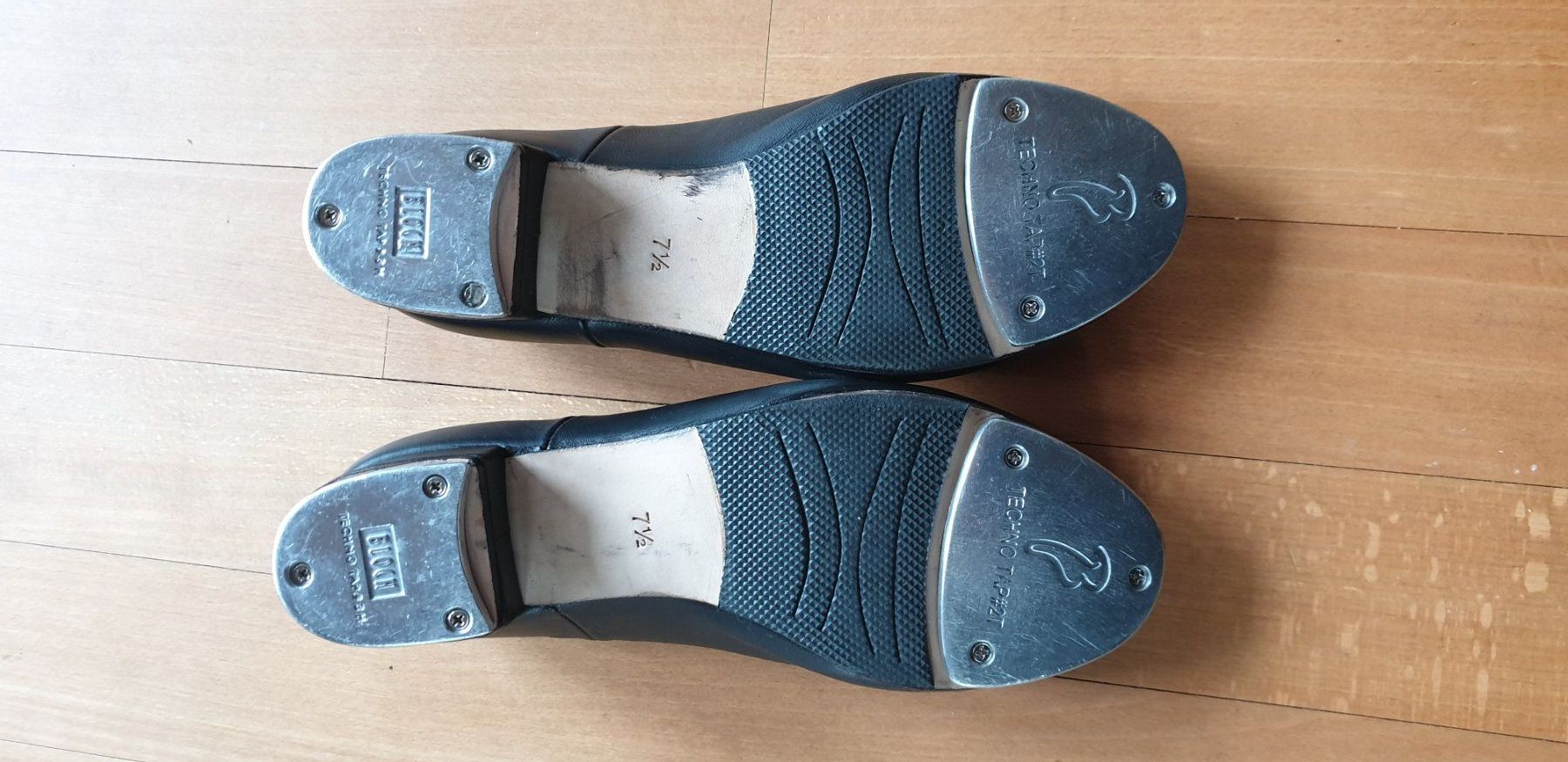 Bloch Scarpe da uomo: Steppschuhe Bloch Grösse 7,5 – Usato da Winterthur venduto da Delphin24 3
