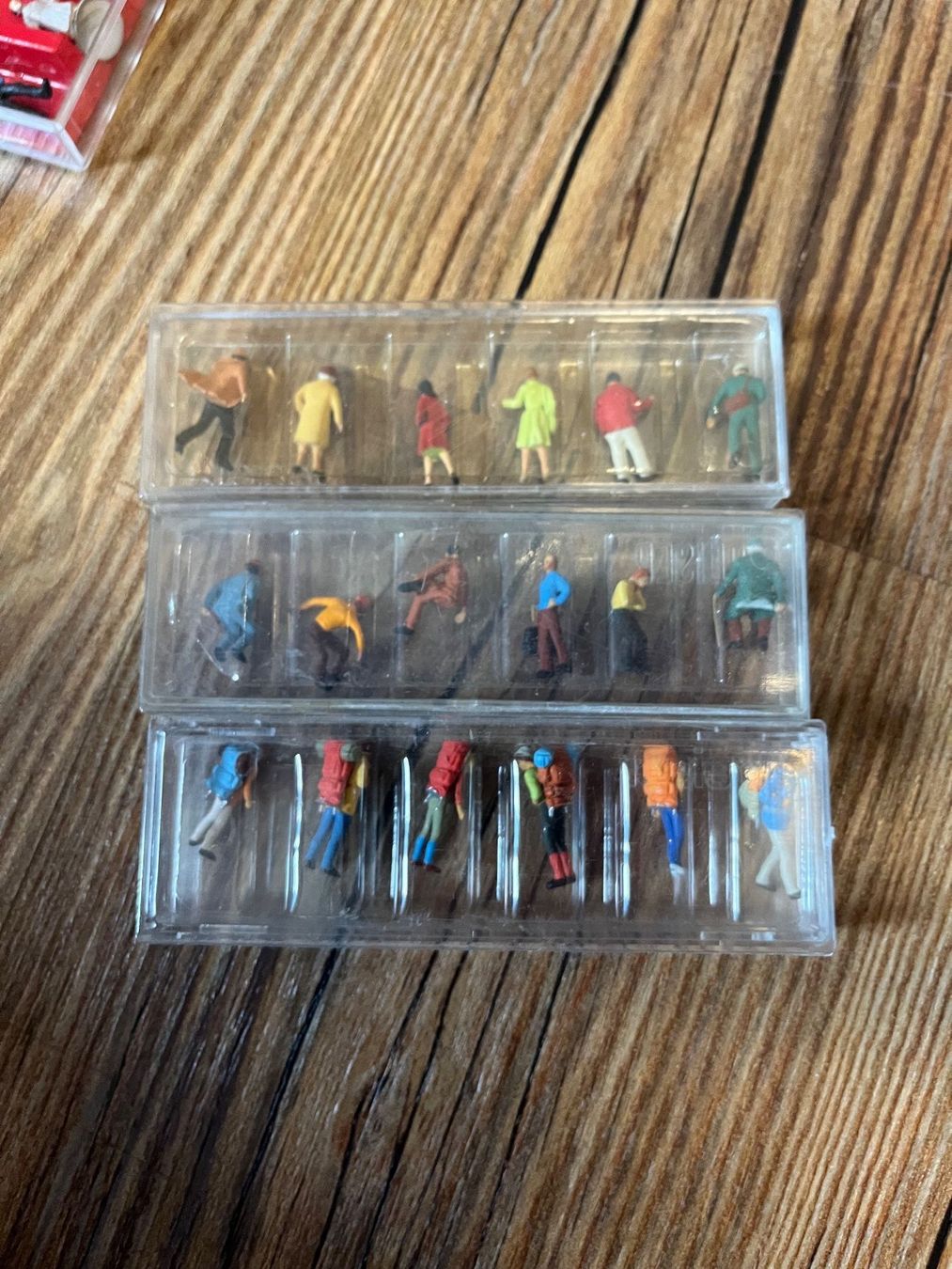 Preiser Kits de montage: Preiser H0 Figuren Set (3 Boxen) – D'occasion à Hirzel par momo24Horgen 1