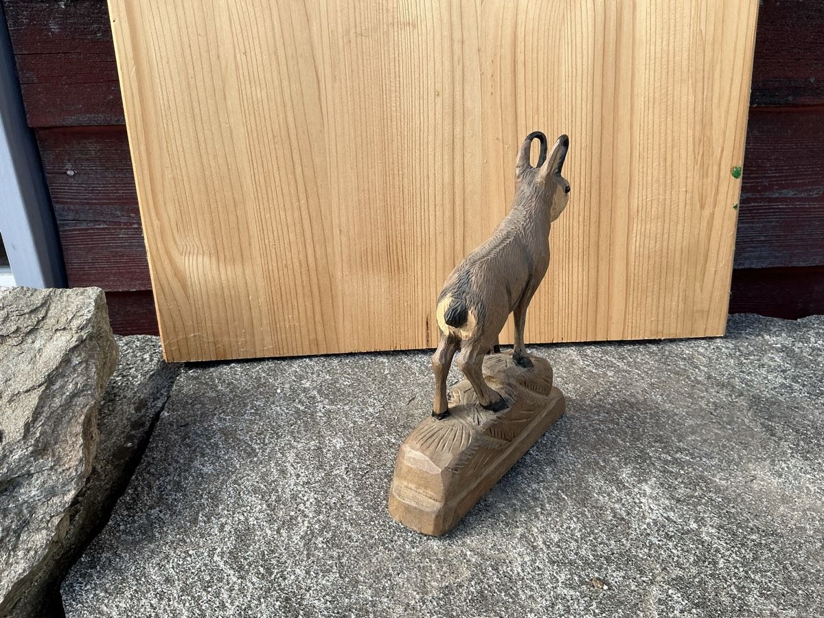 Statuette: Gemse geschnitzt Brienz ab Fr. 1.— – Usato da Lenzburg venduto da Boelli-Frau 3